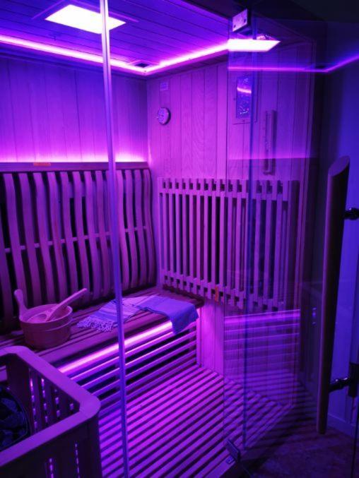 Spabyelleetlui Spa Rouge Ou Bleu Мускрон Екстер'єр фото
